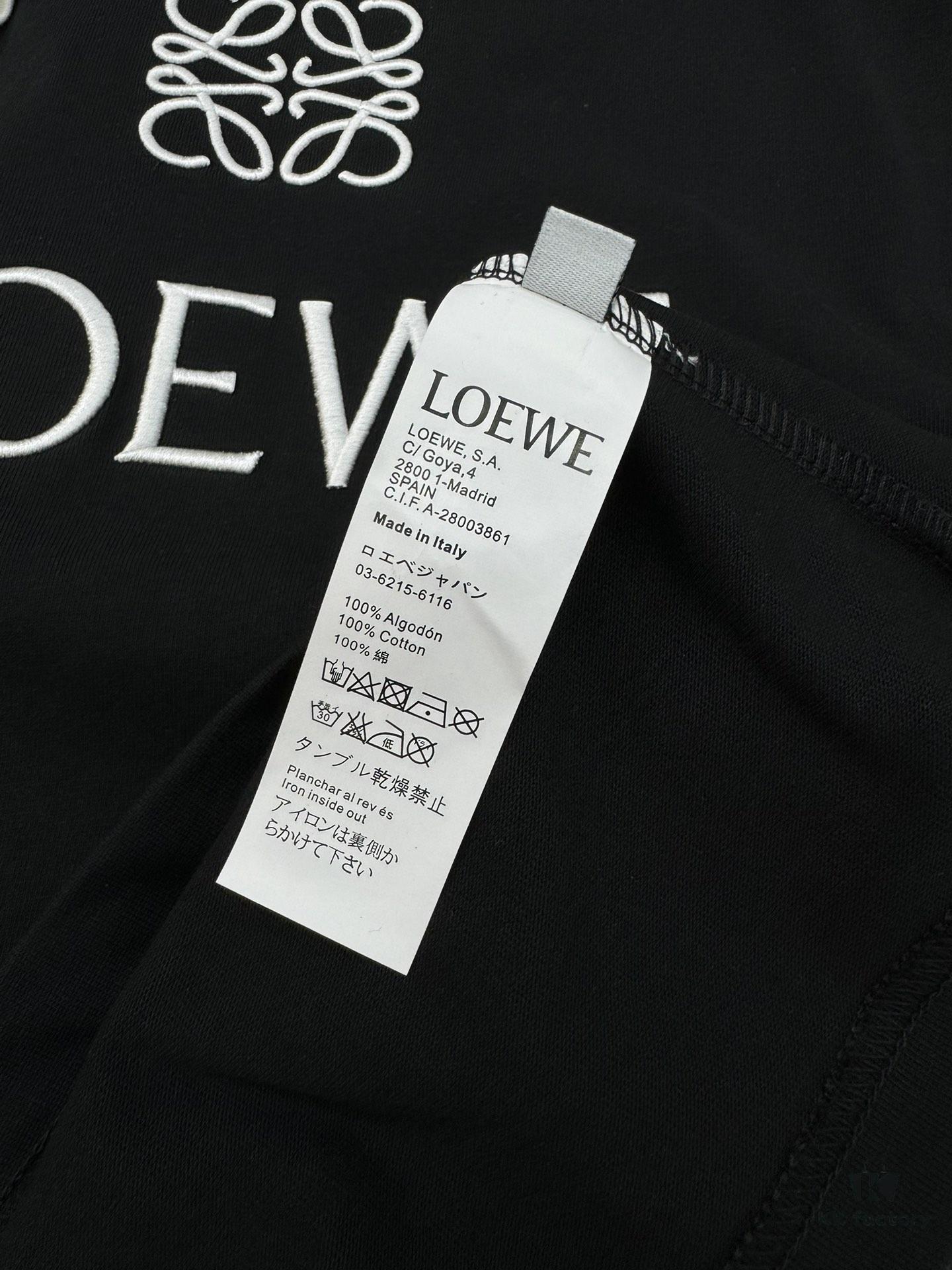 Loewe New 25s Unisex T-Shirt, Patchwork Design, Color-Blocked, 280g Premium Cotton Fabric, Soft and Comfortable, 3D Embroidery on Chest, Stylish and Unique, Original Customization with Complete Triple Labels