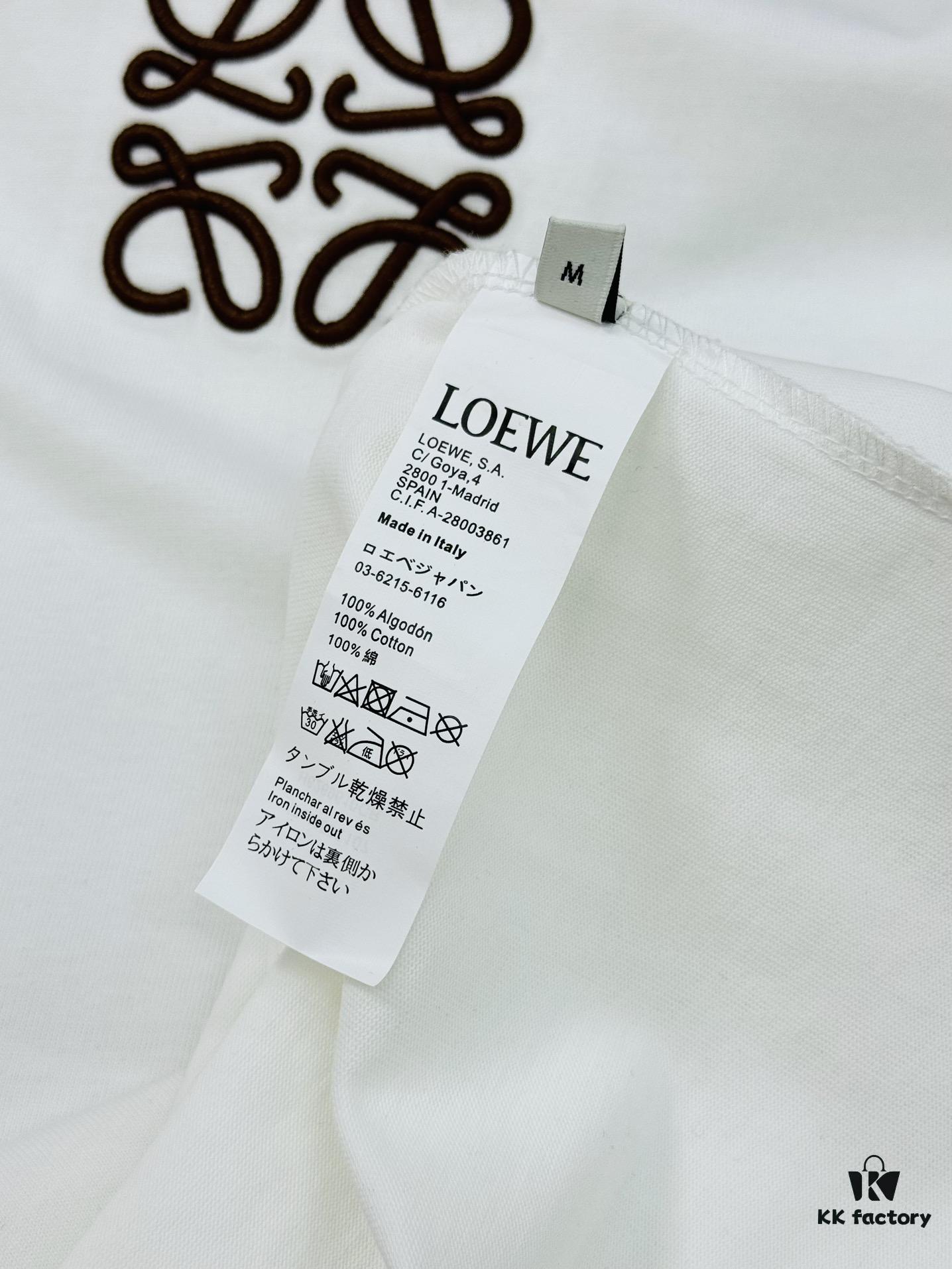 Loewe 25s New Arrival T-Shirt, Unisex, Panel Design, Color-Block Style, 280g Premium Cotton Fabric, Soft and Comfortable, 3D Embroidered Logo on Chest, Fashionable and Unique, Original Customized Version with Complete Triple Labels, Perfect for Men and Women