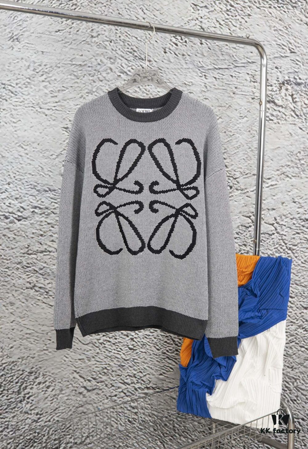 New LOEWE 22SS Beautiful Heather Gray Jacquard Crew Neck Sweater Y002