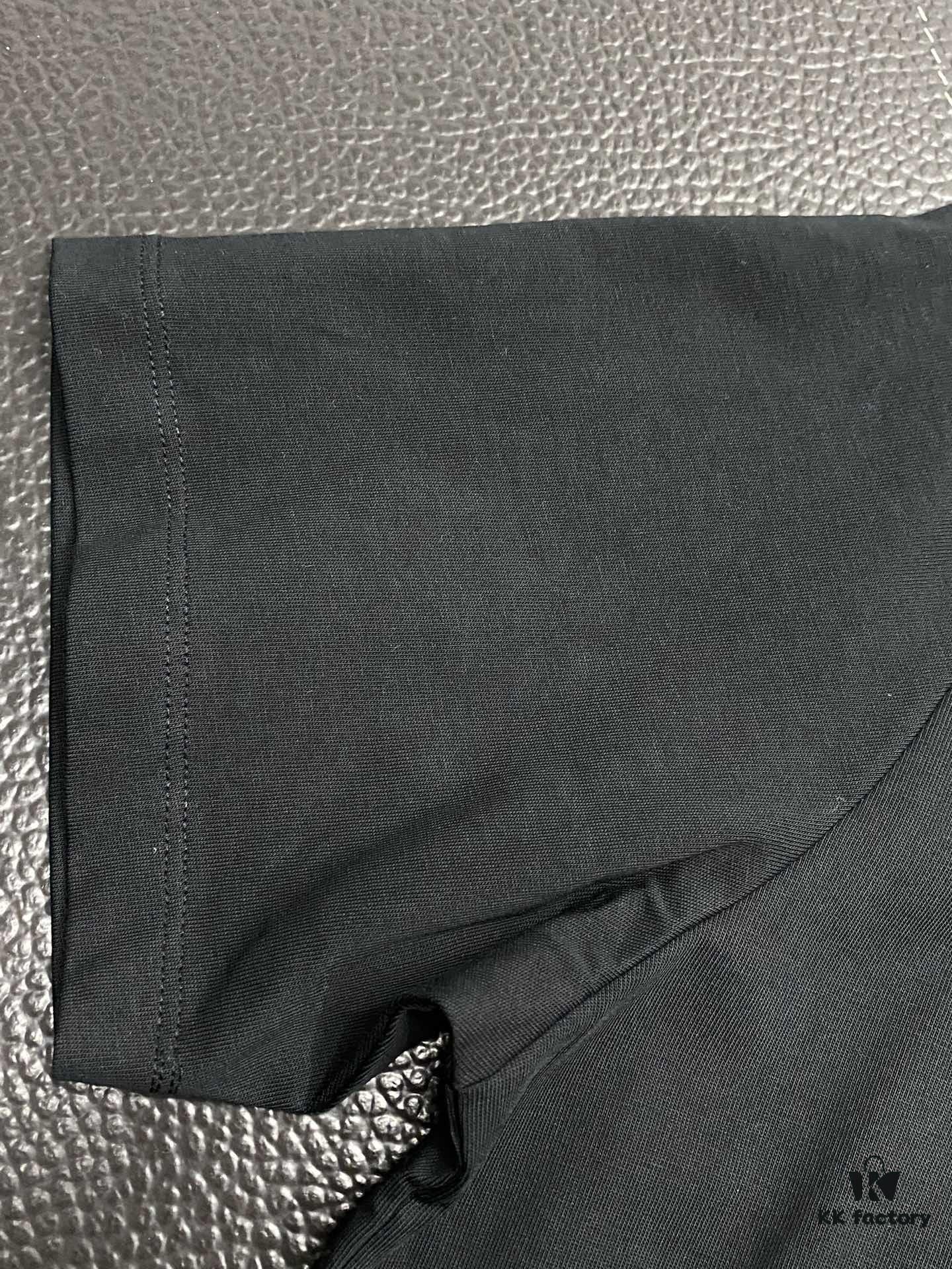 Loewe Men's Casual Short-Sleeve T-Shirt, Exclusive New Arrival, High-End Custom Version, Premium Imported Fabric, Soft and Comfortable