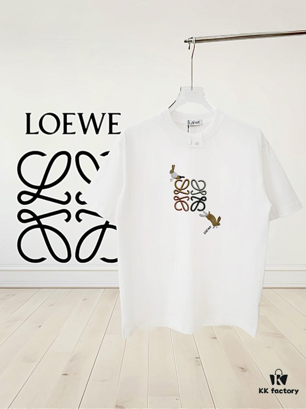 High-Quality Loewe 25SS Spring/Summer Collection Loewe x Suna Fujita Collaboration Embroidered Round-Neck Short-Sleeve T-Shirt with Contrast Logo and Cartoon Rabbit Design