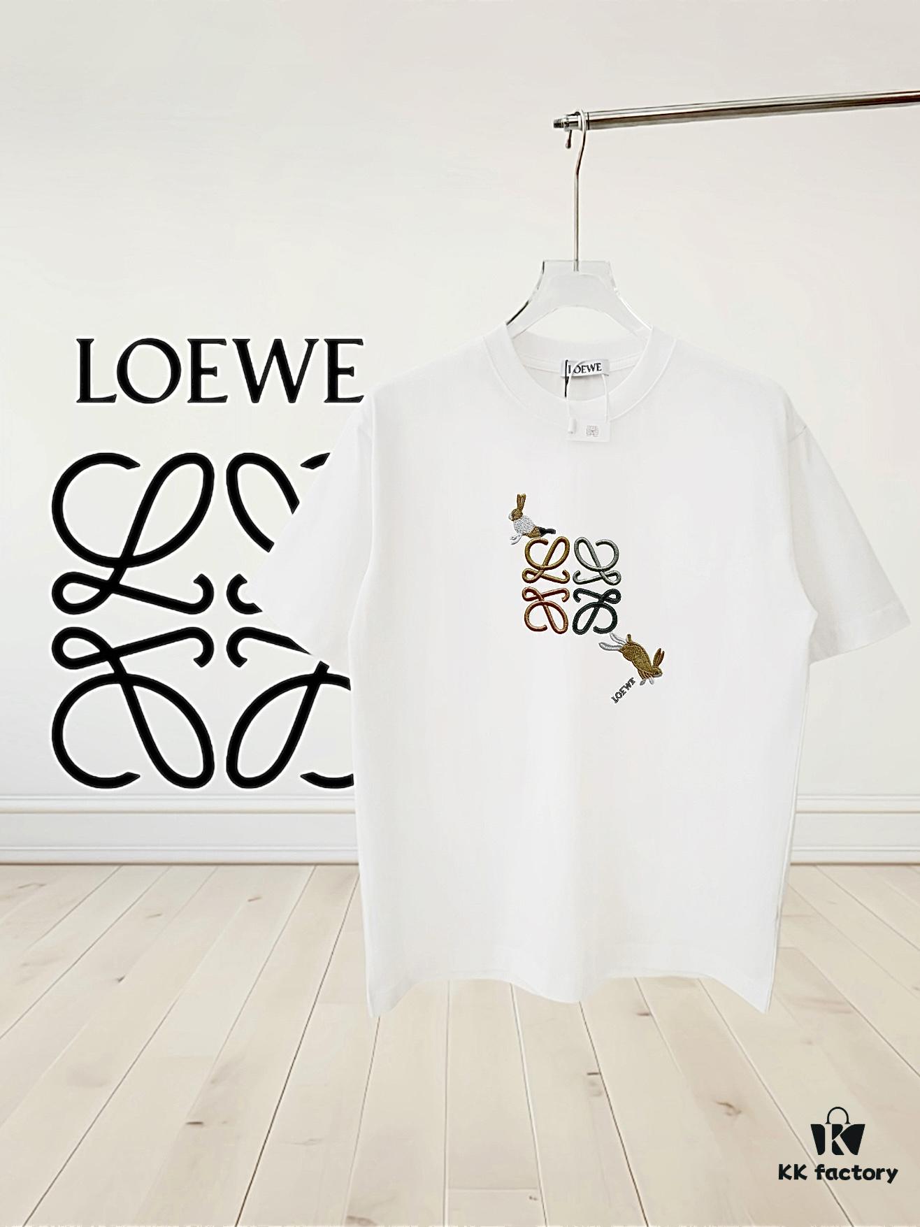 High-Quality Loewe 25SS Spring/Summer Collection Loewe x Suna Fujita Collaboration Embroidered Round-Neck Short-Sleeve T-Shirt with Contrast Logo and Cartoon Rabbit Design