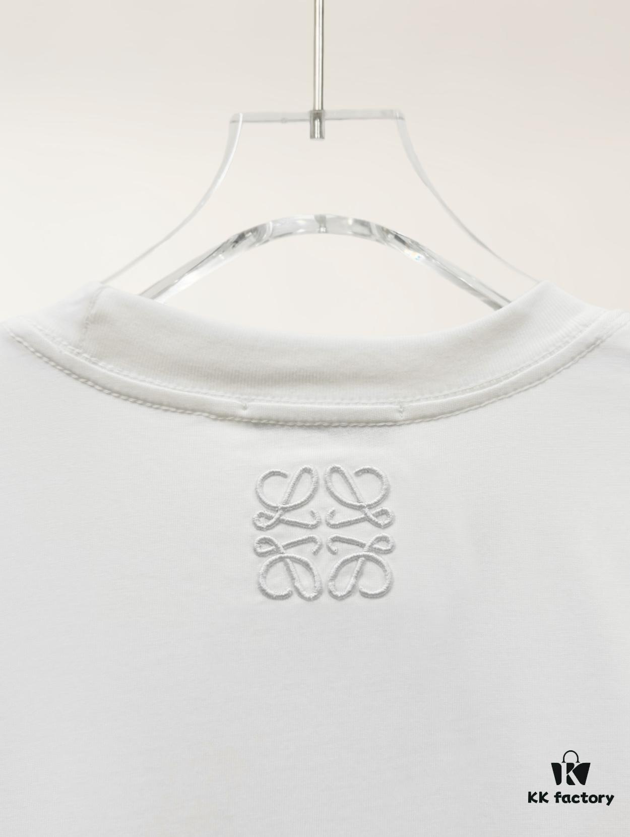 High-Quality Loewe 25SS Spring/Summer Collection Loewe x Suna Fujita Collaboration Embroidered Round-Neck Short-Sleeve T-Shirt with Contrast Logo and Cartoon Rabbit Design