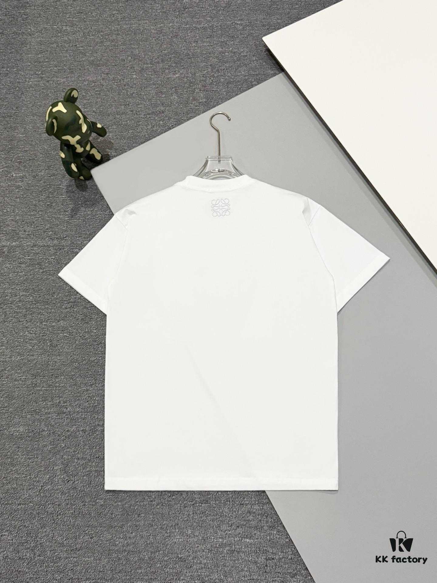 High-Quality Loewe 25SS Spring/Summer Collection Loewe x Suna Fujita Collaborative Series Embroidered Round-Neck Short-Sleeve T-Shirt with Contrast Color Logo and Cartoon Rabbit Motif
