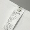 High-Quality Loewe 25SS Spring/Summer Collection Loewe x Suna Fujita Collaborative Series Embroidered Round-Neck Short-Sleeve T-Shirt with Contrast Color Logo and Cartoon Rabbit Motif