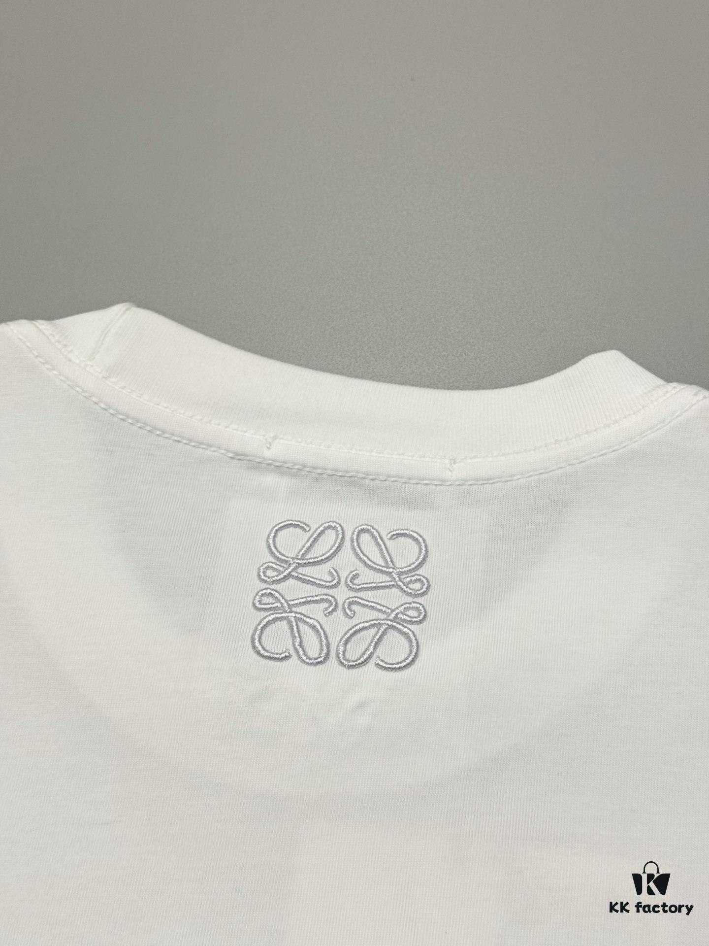 High-Quality Loewe 25SS Spring/Summer Collection Loewe x Suna Fujita Collaborative Series Embroidered Round-Neck Short-Sleeve T-Shirt with Contrast Color Logo and Cartoon Rabbit Motif