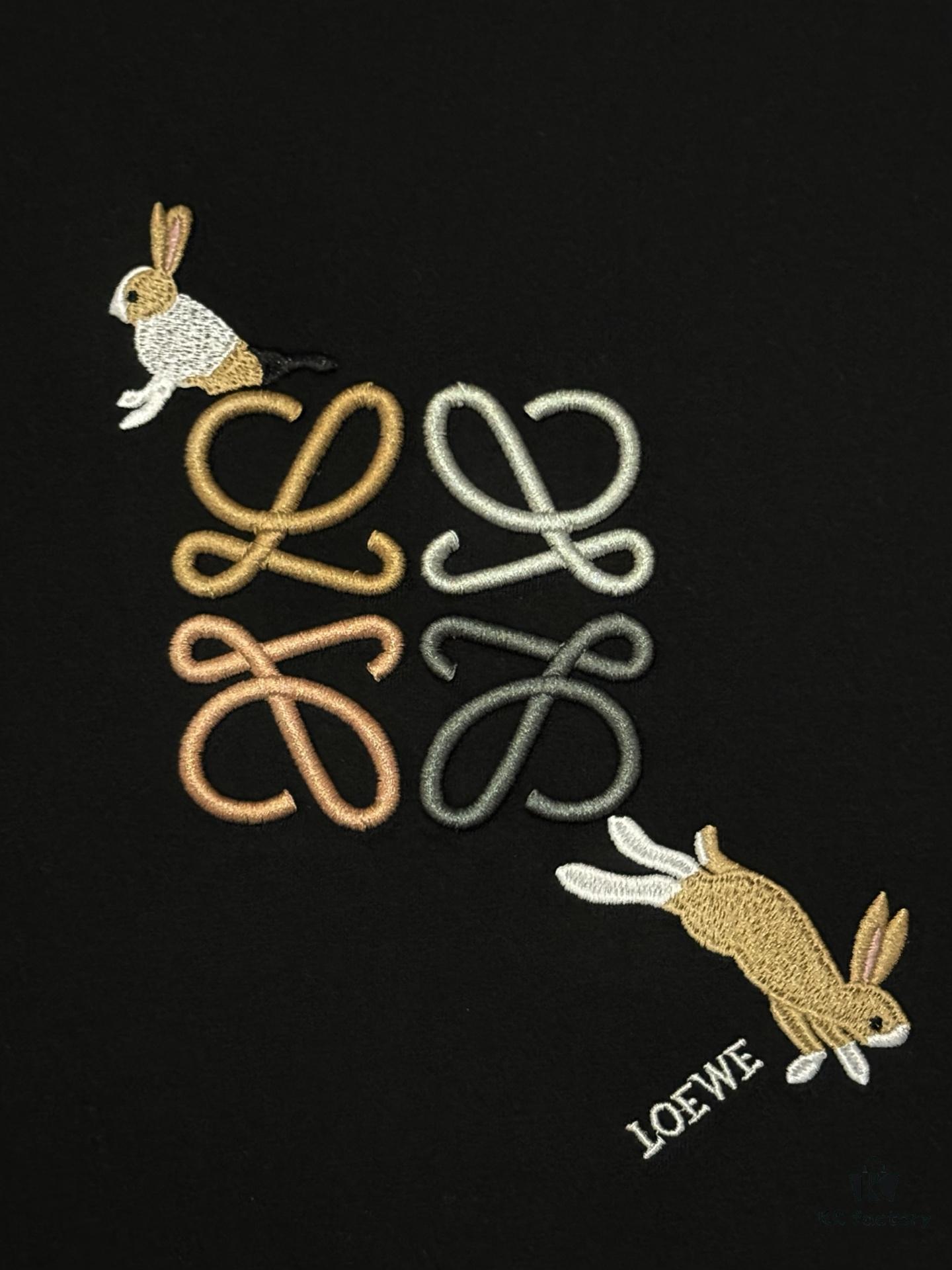 High-Quality Loewe 25SS Spring/Summer Collection Loewe x Suna Fujita Collaboration Heavy Embroidered Round-Neck Short-Sleeve T-Shirt with Contrast Logo and Cartoon Rabbit Design