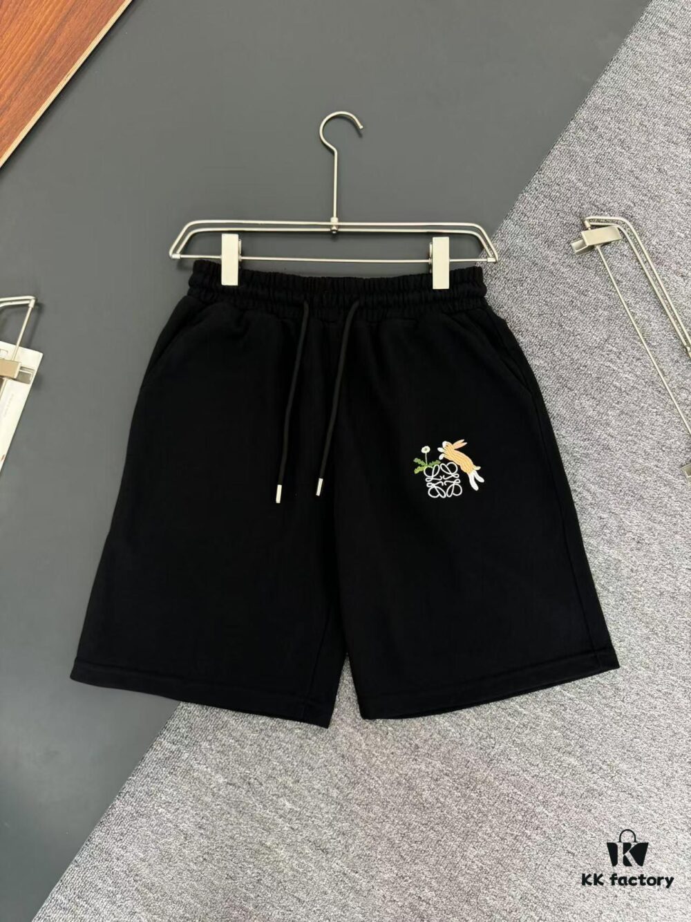 LOEWE Lightweight 400g Heavyweight Cotton Loose Embroidered Logo Shorts