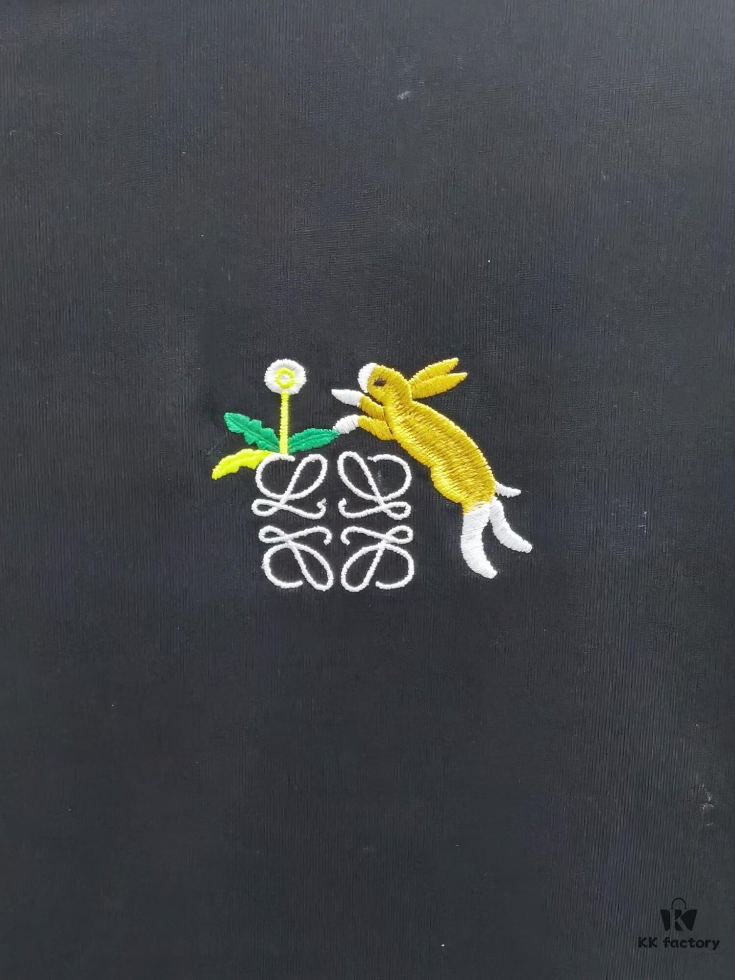 Loewe Embroidered Short Sleeve T-Shirt (Top-tier Quality, Distinguished from Standard Version)