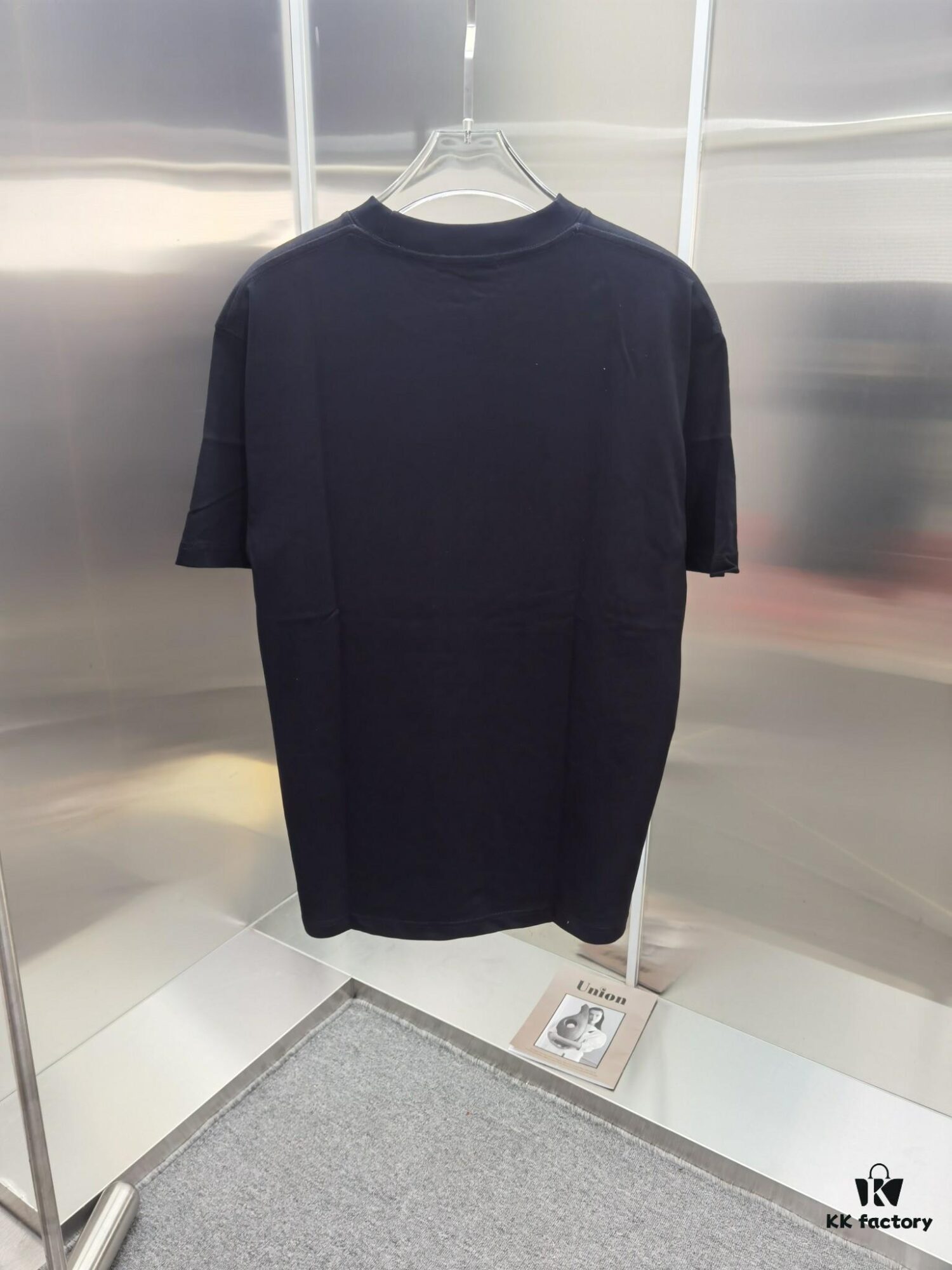 Loewe Embroidered Short Sleeve T-Shirt (Premium Embroidery Version, Distinct from Standard Stock) Unisex Design