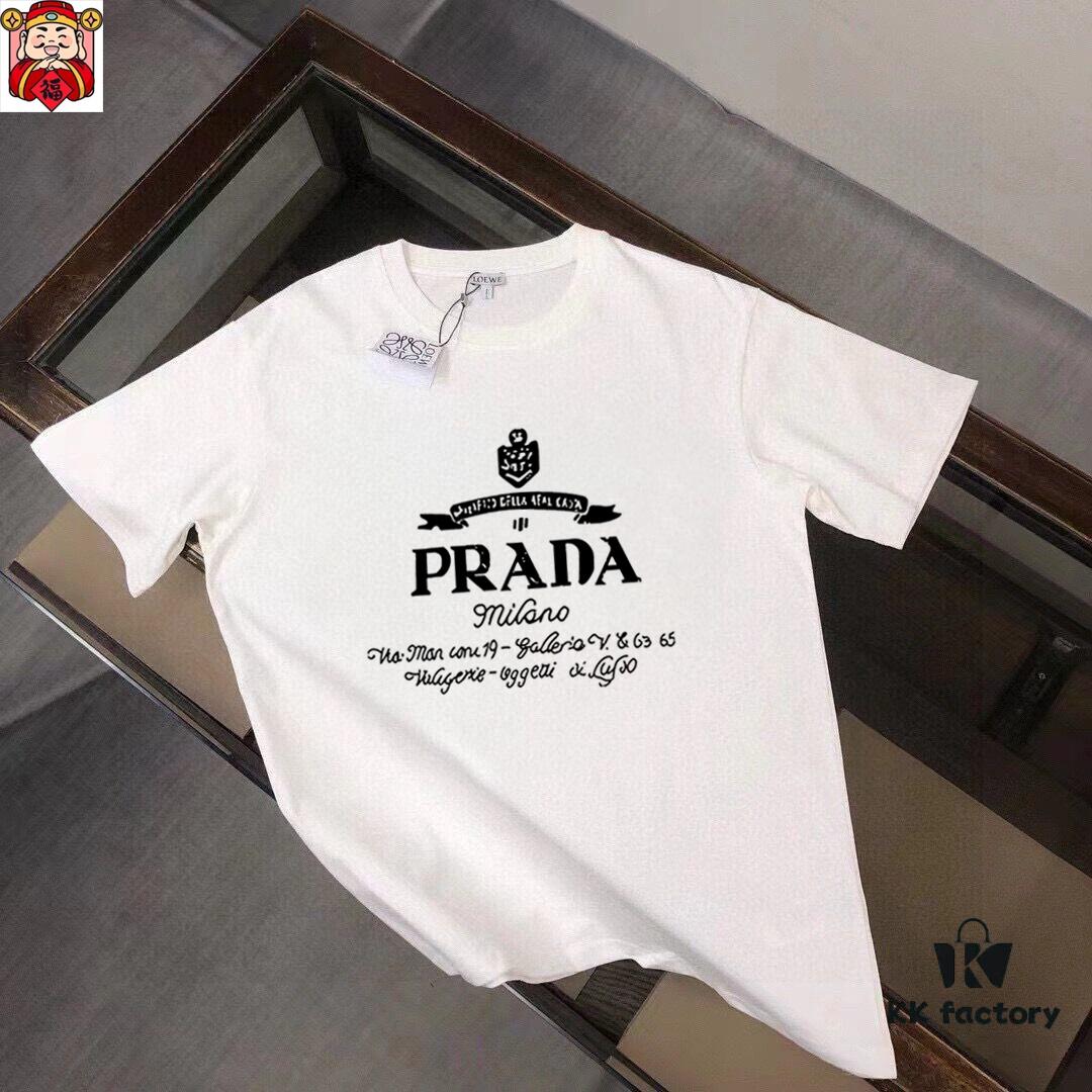 PRADA Men's Casual Short-Sleeve T-Shirt, 2025 Spring/Summer New Arrival, Premium Logo Design, Imported Silk-Cotton Fabric, Stylish and Versatile for All Occasions