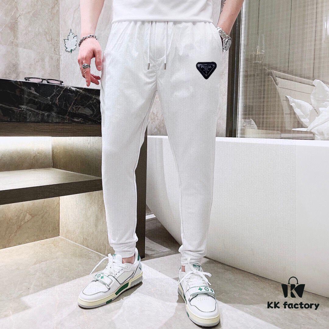 PRADA Men's High-Quality Double-Mercerized Cotton Summer Suit Set, Imported Premium Fabric, Stylish and Versatile Design