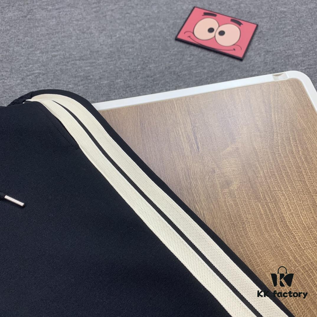 New Prada Triangle Logo Straight Sweatpants, PRADA Official Website ZP Synchronized New Arrival Sweatpants