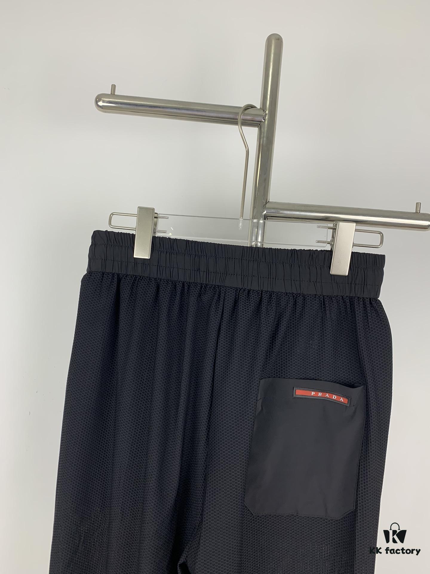 New PRADA 23SS Men's and Women's Lightweight Breathable Quick-Dry Casual Trousers