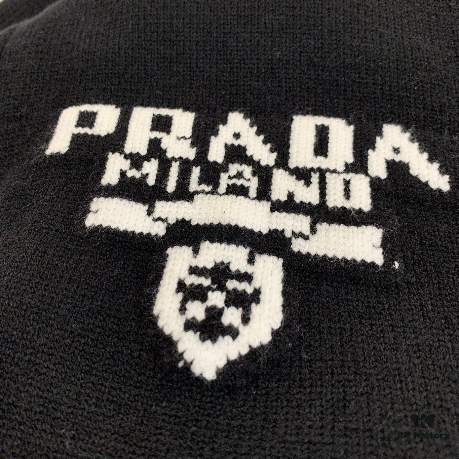 New Prada 23FW Fall/Winter Fashion Show Stand Collar Zipper Knit Cardigan Sweater