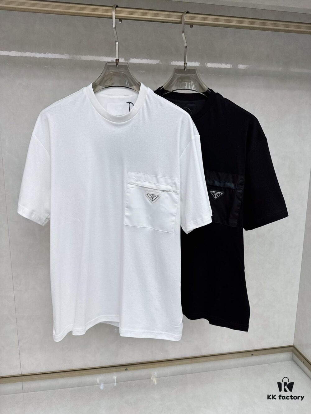Prada Prada Front Zipper Pocket Short Sleeve T-Shirt