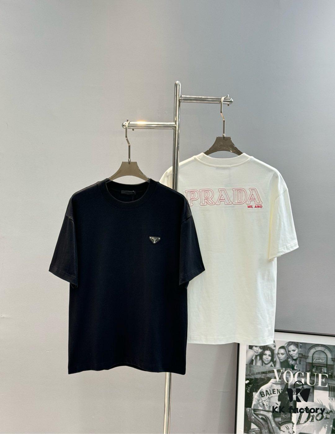 PRAD* Prada 25s New Arrival Unisex T-Shirt with Embroidered Back Logo, Contrast Pink Design, Triangle Metal Badge on Chest, 280g Pure Cotton Fabric, Classic Brand Lettering, High-Fashion Streetwear