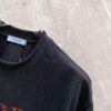 Prada 25SS New Round Neck T-Shirt! Must-Have for Fashion Enthusiasts! Custom 3D Rubber Logo on Chest, Classic Colors with Stylish Appeal, Youthful and Vibrant Design. Crafted from 280g High-Quality Cotton for Exceptional Comfort and Soft, Textured Handfeel.