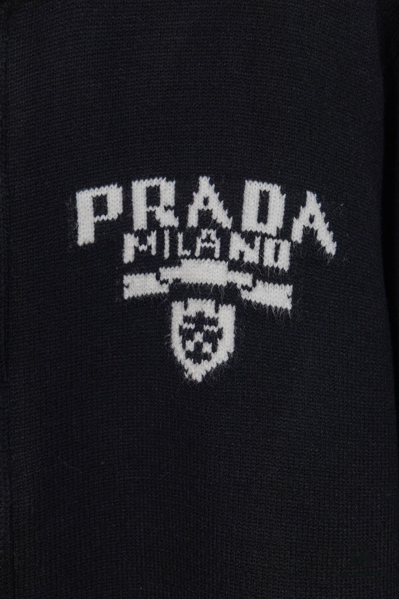 Prada Jacquard Letter Knit Sweater Coat Y077
