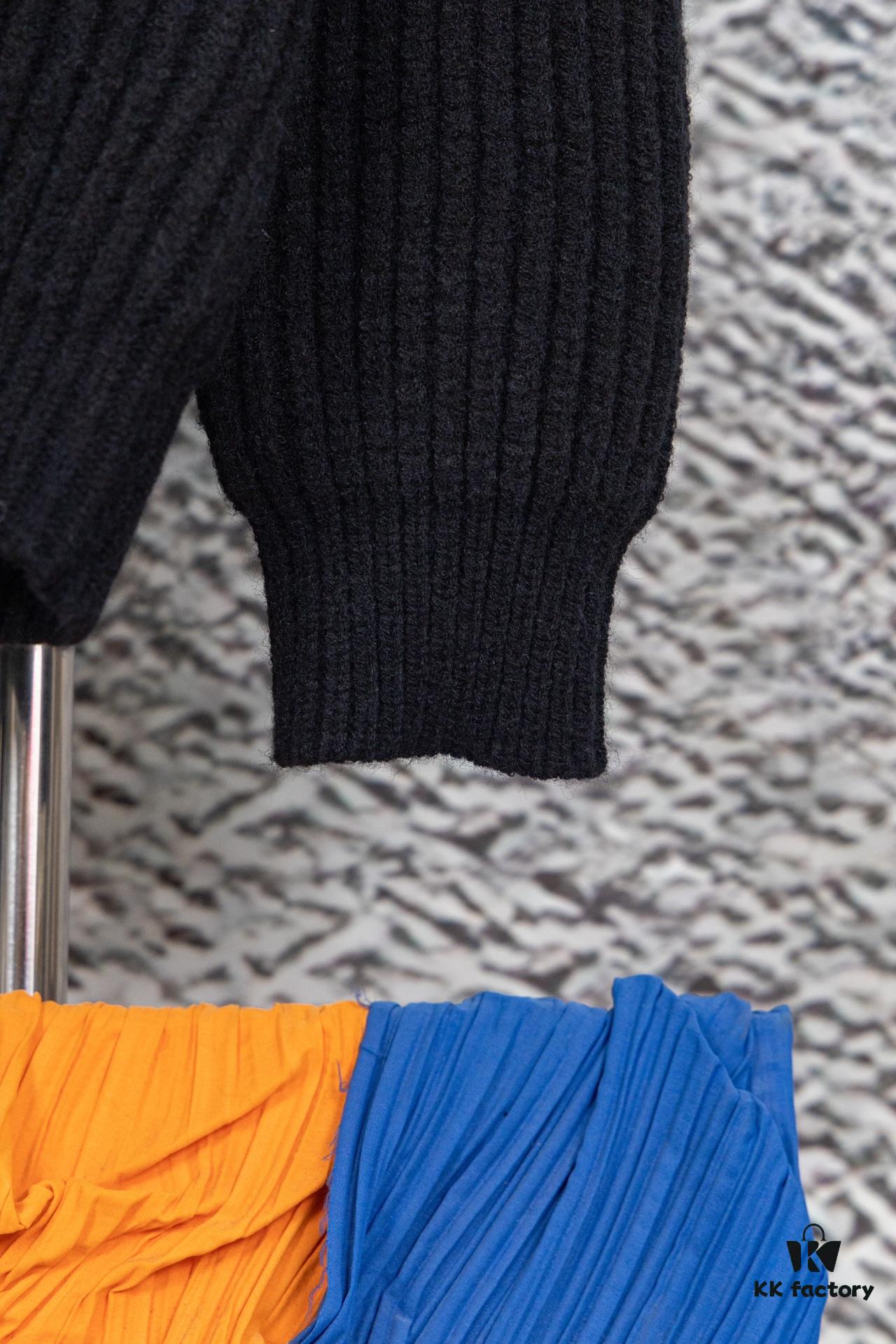 PRADA Wool Cardigan with Chunky Knit, Premium Craftsmanship, Embroidered Logo, Authentic Reproduction