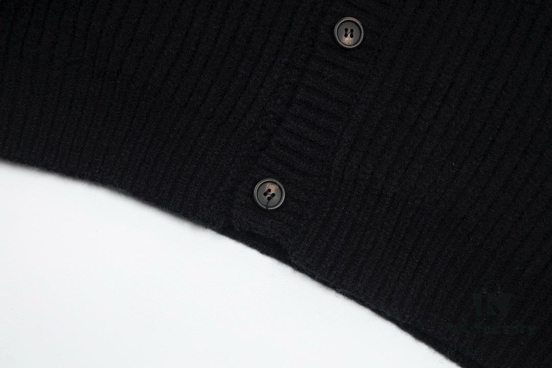 PRADA Wool Cardigan, Coarse Knit, Premium Craftsmanship, Imported Yarn with Soft Finish, Embroidered Chest Logo, Authentic Reproduction