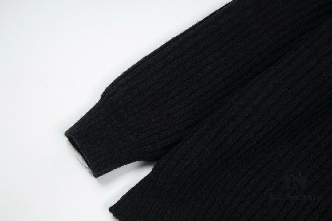 PRADA Wool Cardigan, Coarse Knit, Premium Craftsmanship, Imported Yarn with Soft Finish, Embroidered Chest Logo, Authentic Reproduction