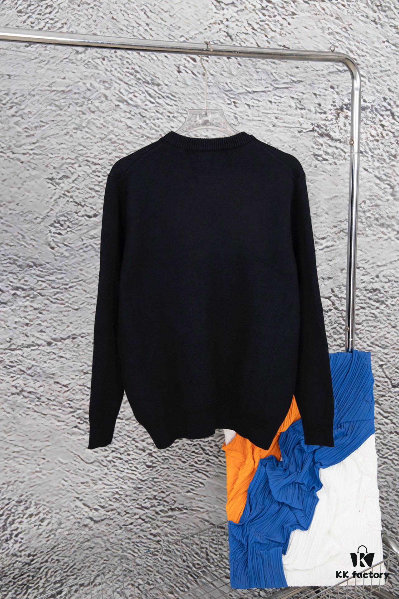 PRADA/Prada 22SS Triangle Logo Pocket Knit Long-Sleeve Sweater