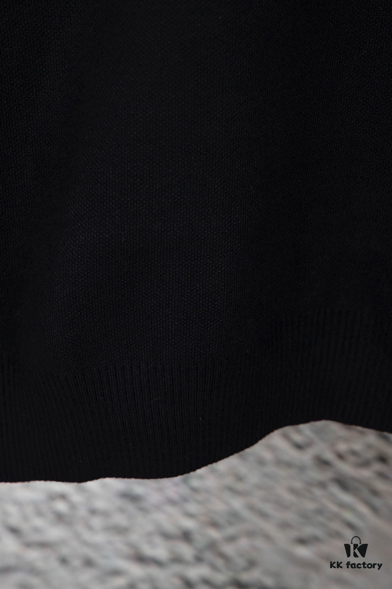 PRADA/Prada 22SS Triangle Logo Pocket Knit Long-Sleeve Sweater