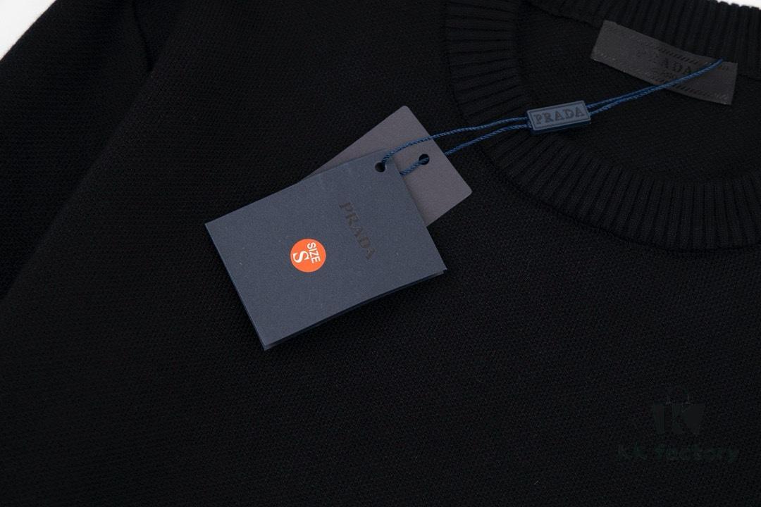 PRADA/Prada 22SS Triangular Logo Pocket Knitted Long-Sleeve Sweater