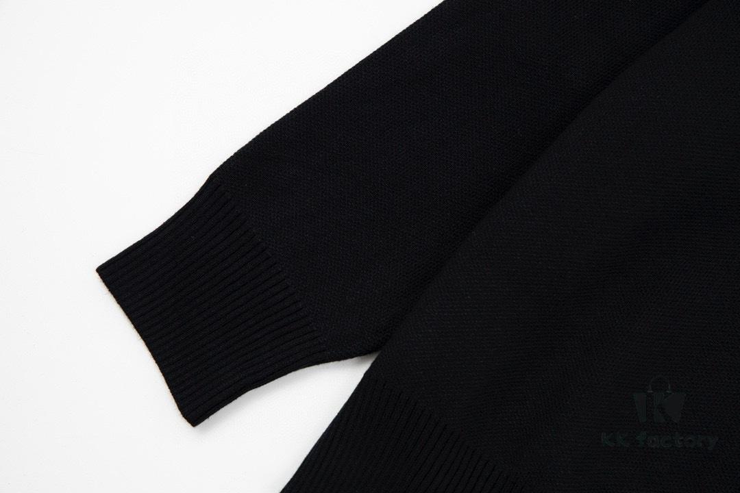 PRADA/Prada 22SS Triangular Logo Pocket Knitted Long-Sleeve Sweater