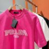 PRADA 2025 Spring/Summer New Short Sleeve T-Shirt! Runway Pattern Fashion Casual Tee with Designer Logo – Premium 260g 100% Cotton Fabric, Soft and Skin-Friendly, Exceptionally Comfortable and Breathable. Unisex Couple Style Redefines Modern Fashion Elegance. Exclusive High-End Collection, Distinguished from Market Versions