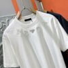 PRADA 2025 Spring/Summer New Short Sleeve T-Shirt! Runway Design Fashion Casual Tee with Signature Logo – Soft 100% Cotton, Unisex Loose Fit