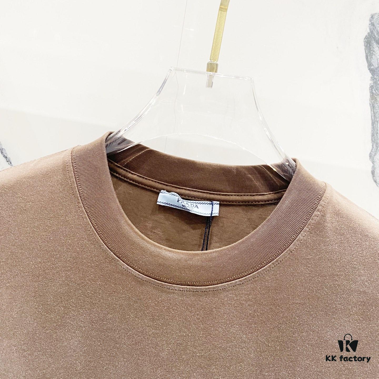 PRADA/Prada 320g Washed Short-Sleeve T-Shirt with Minimalist Triangular Patch Embroidery Logo