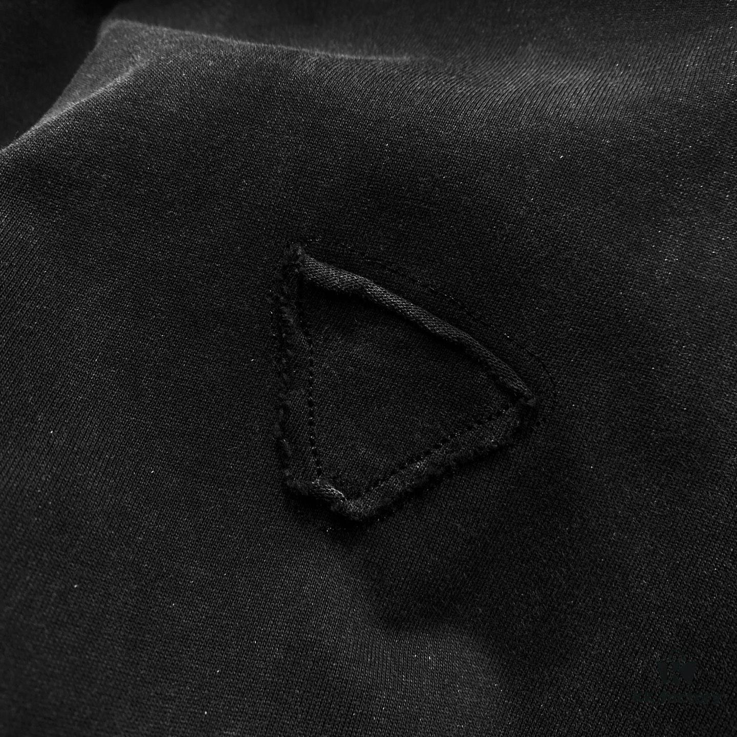 PRADA/Prada 320g Washed Short Sleeve T-Shirt with Minimalist Triangular Logo Embroidery