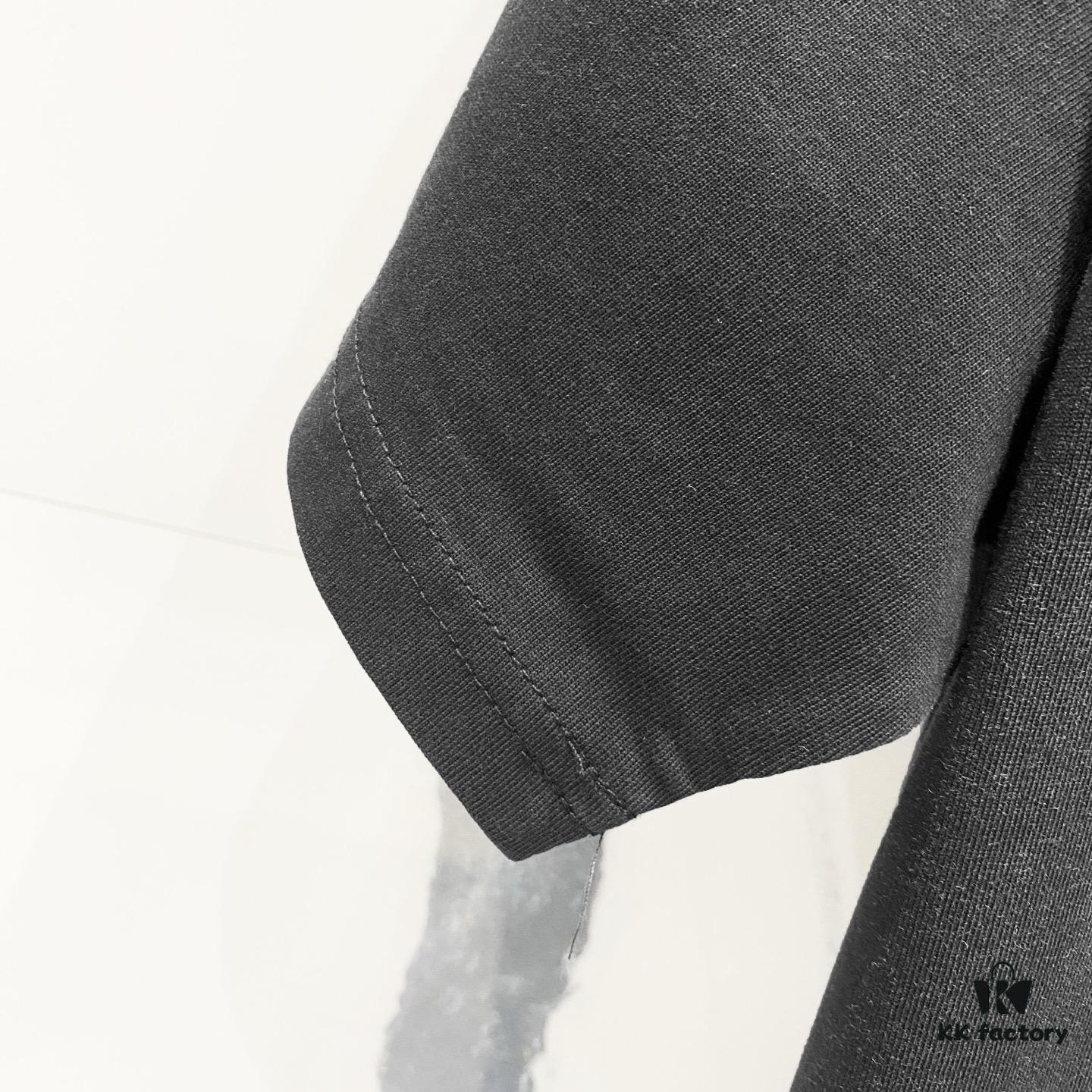 PRADA/Prada 320g Washed Short Sleeve T-Shirt with Minimalist Triangular Logo Embroidery