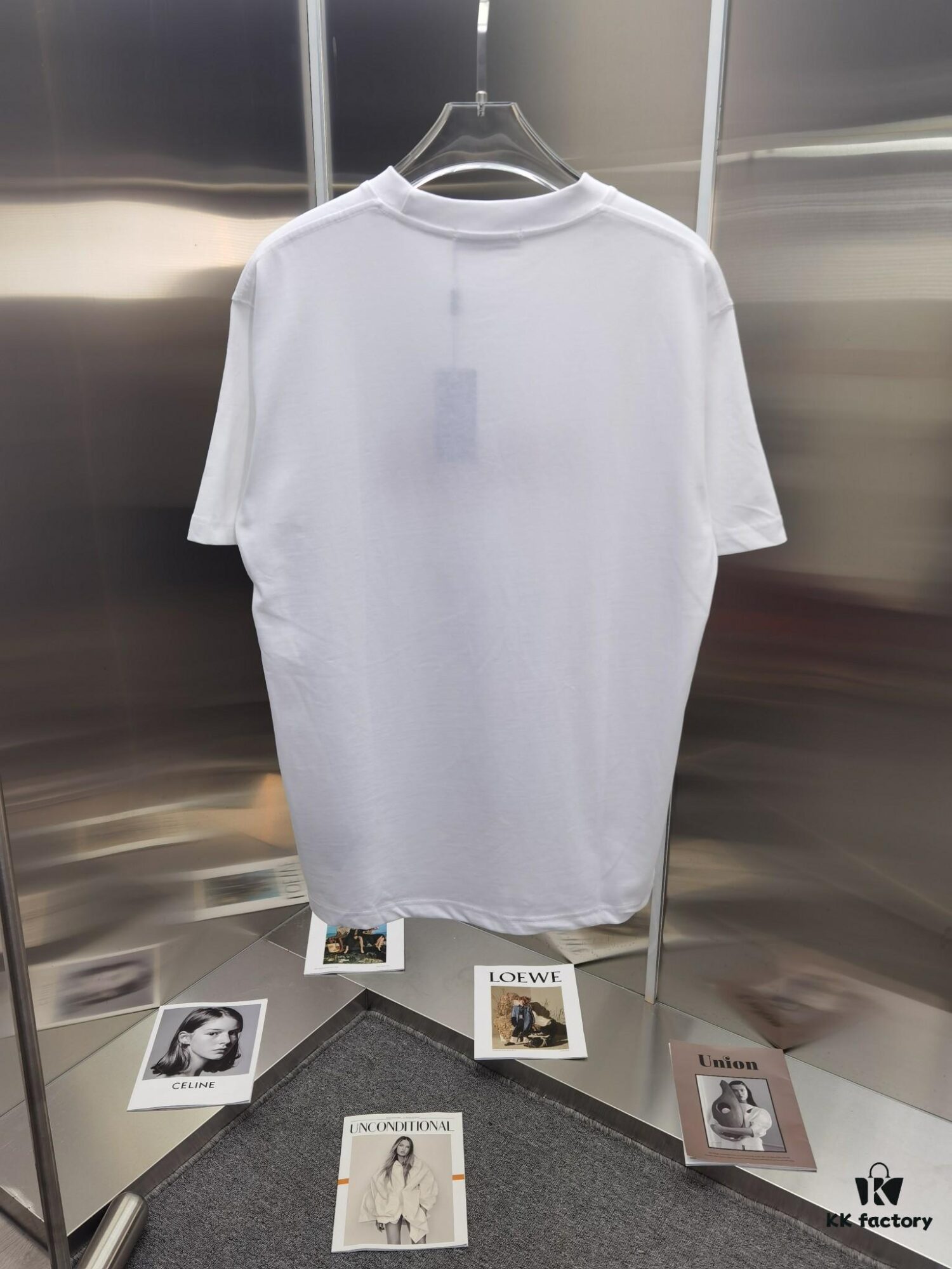 PR*DA Embroidered Premium Version Short Sleeve T-Shirt (Unisex Design)