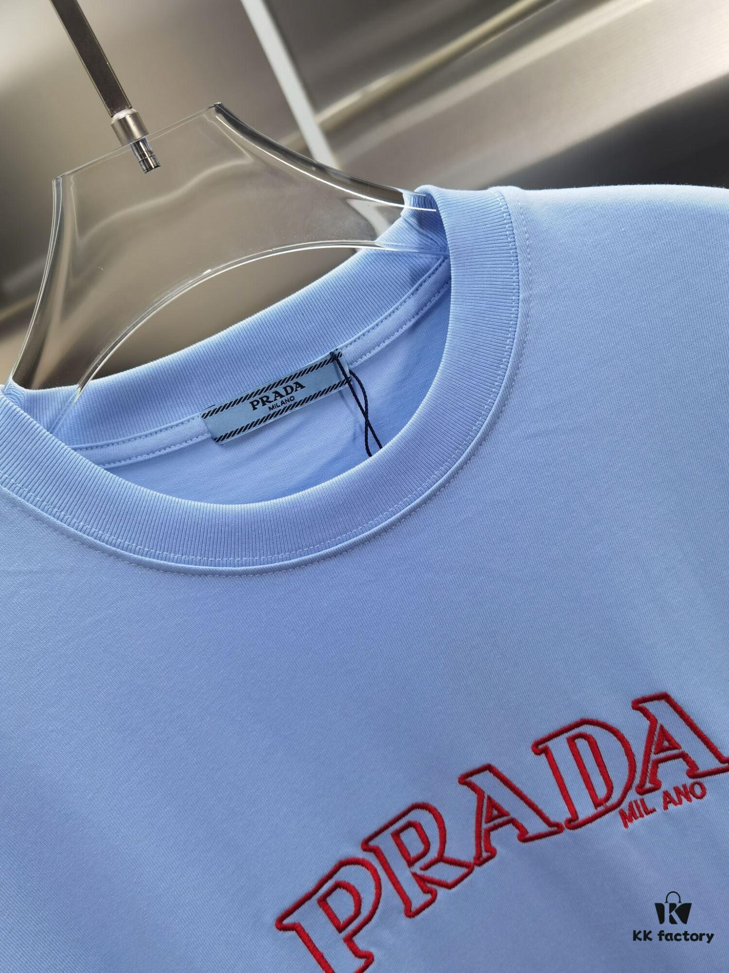 PR*DA Embroidered Short Sleeve T-Shirt (Top-tier Version, Different from Standard Stock)