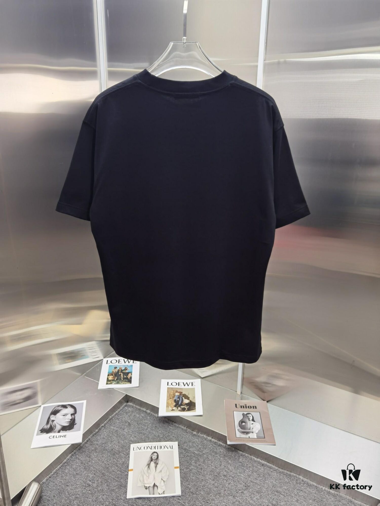 PR*DA Embroidered Premium Version Short Sleeve T-Shirt (Unisex Design)