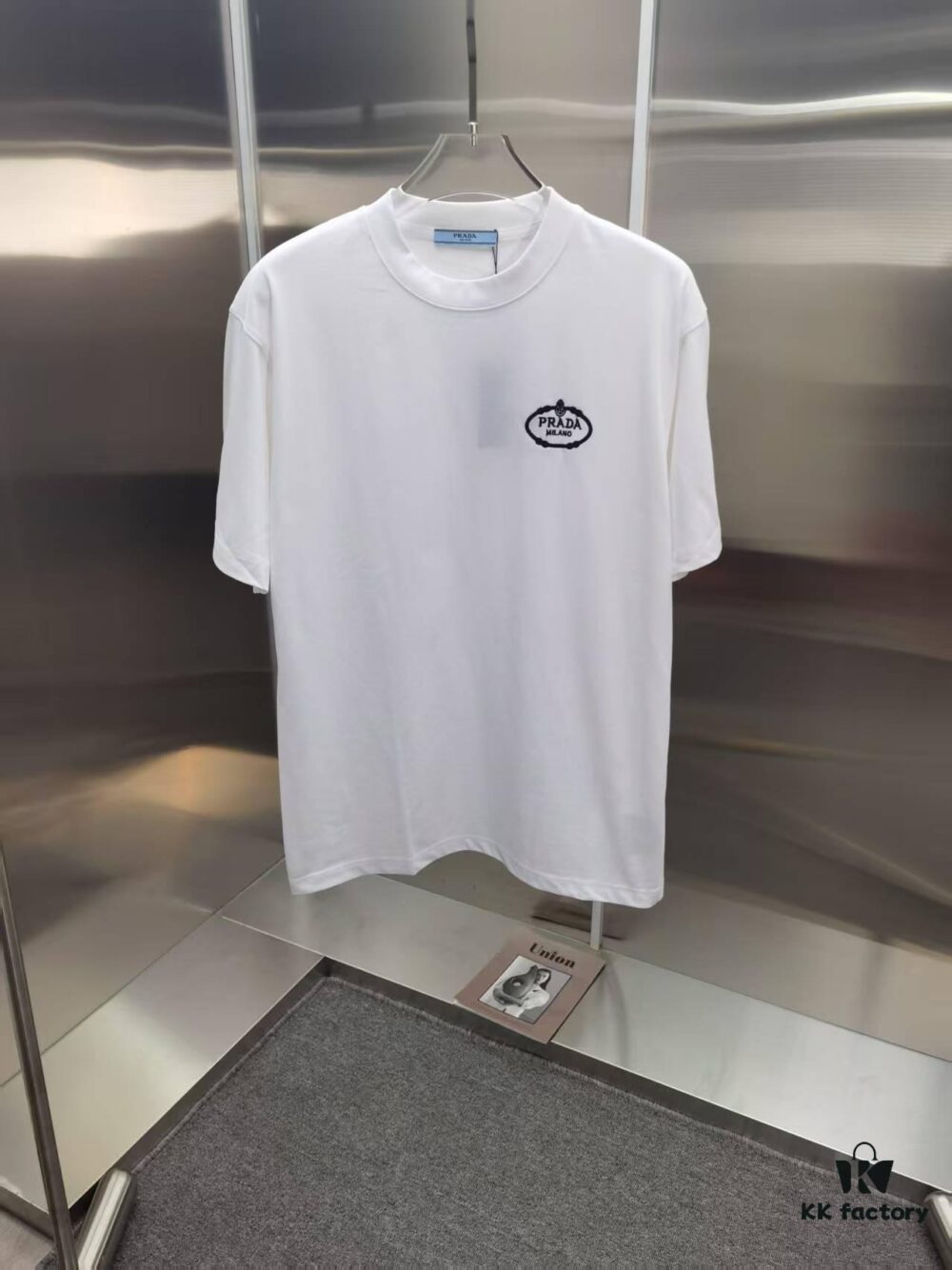 PR*DA Embroidered Short Sleeve T-Shirt (Premium Embroidery Version, Different from Standard)