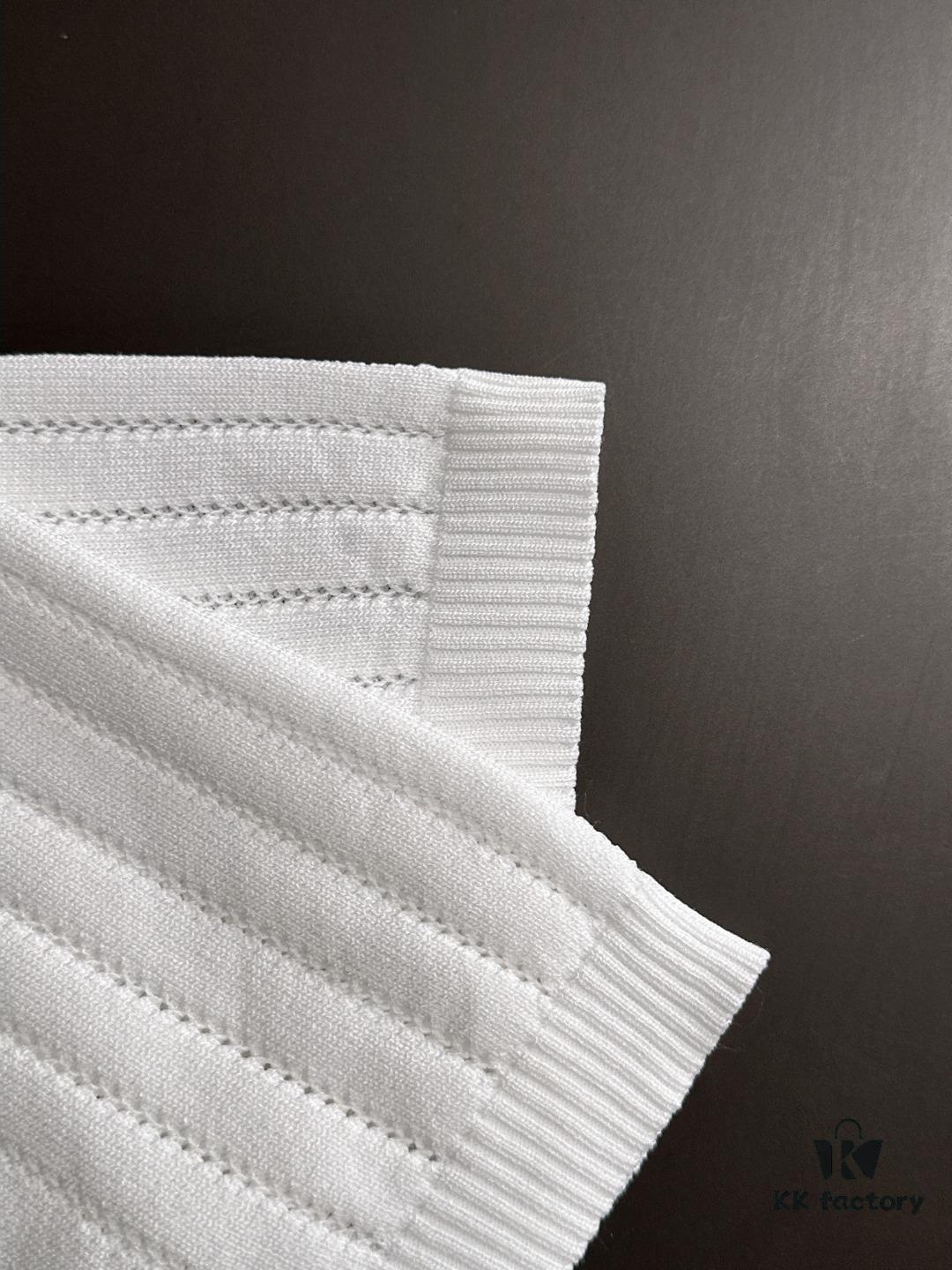 High-Quality Prada 2025 Spring/Summer New Men's Collared Short-Sleeve T-Shirt