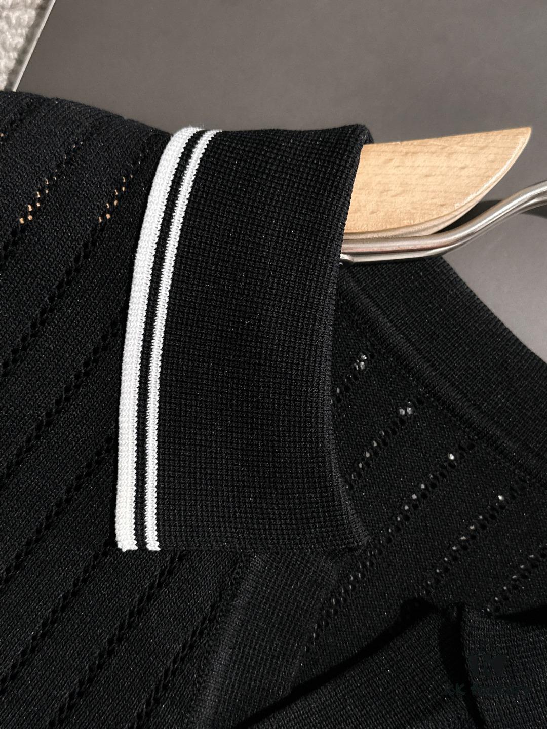 High-Quality Prada 2025 Men's New Crew Neck Short-Sleeve T-Shirt