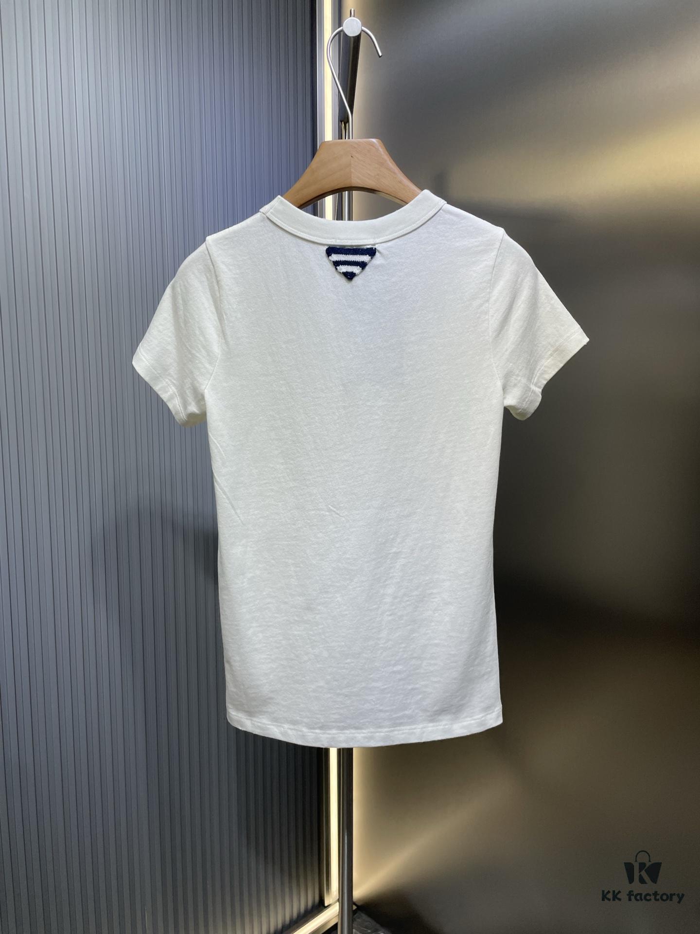 Prada 2025 Latest Triangle Logo Printed Cotton Short-Sleeve T-Shirt, Soft and Comfortable Fabric, Fresh Design Inspiration, Highly Stylish and Representative, Comfortable, Breathable Touch, Extremely Fashionable and Timeless with Character, Premium and Versatile Look