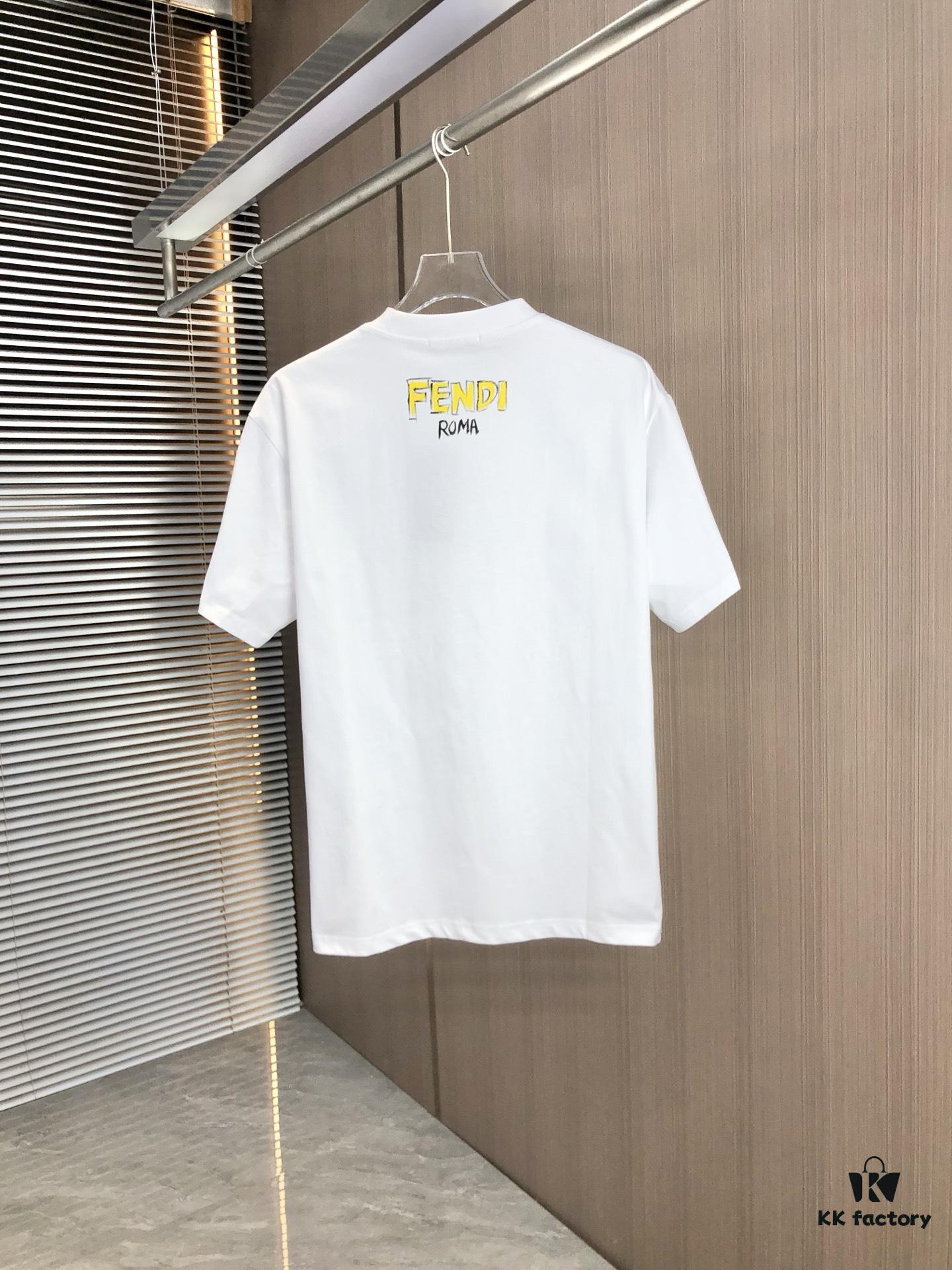 FENDI Fendi 2025 Spring/Summer New Arrival Round Neck Short Sleeve T-Shirt with Hand-Painted Front and Back Print, Made of Heavyweight 320g Double-Yarn Combed Cotton Fabric, Slightly Loose Fit, Soft and Substantial Fabric Texture, Unisex Design