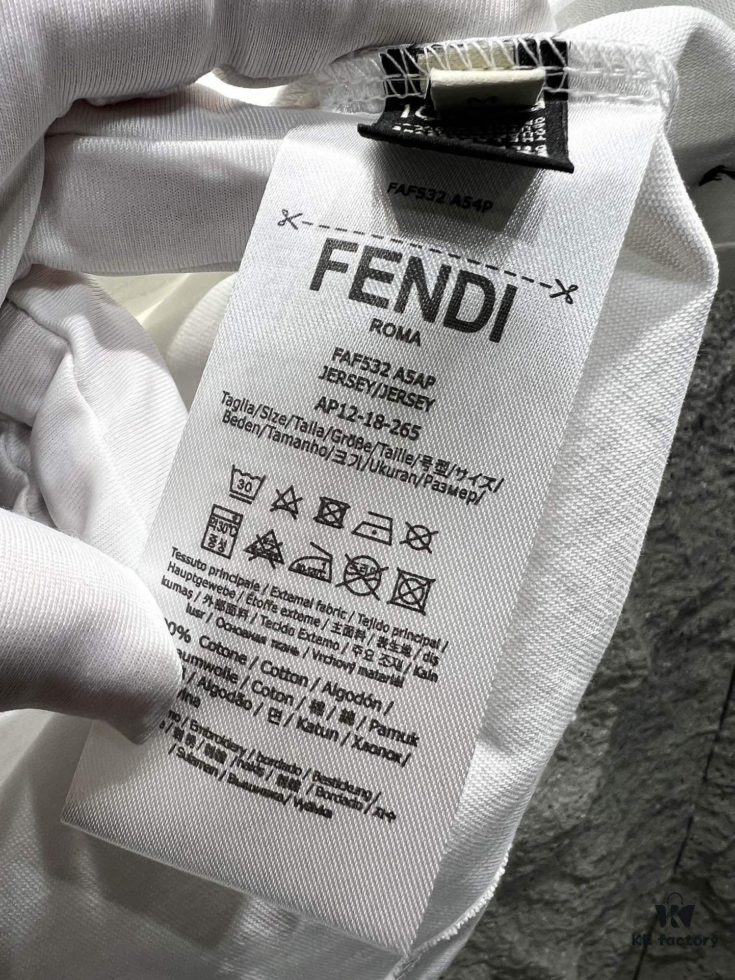 FENDI* Fendi Candy-Colored Embroidered Short Sleeve T-Shirt