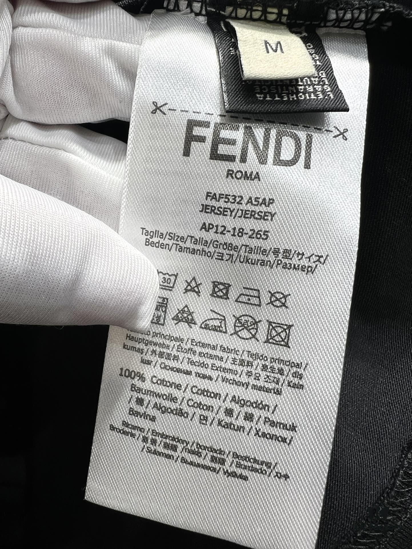 FENDI Candy-colored Embroidered Short Sleeve T-Shirt