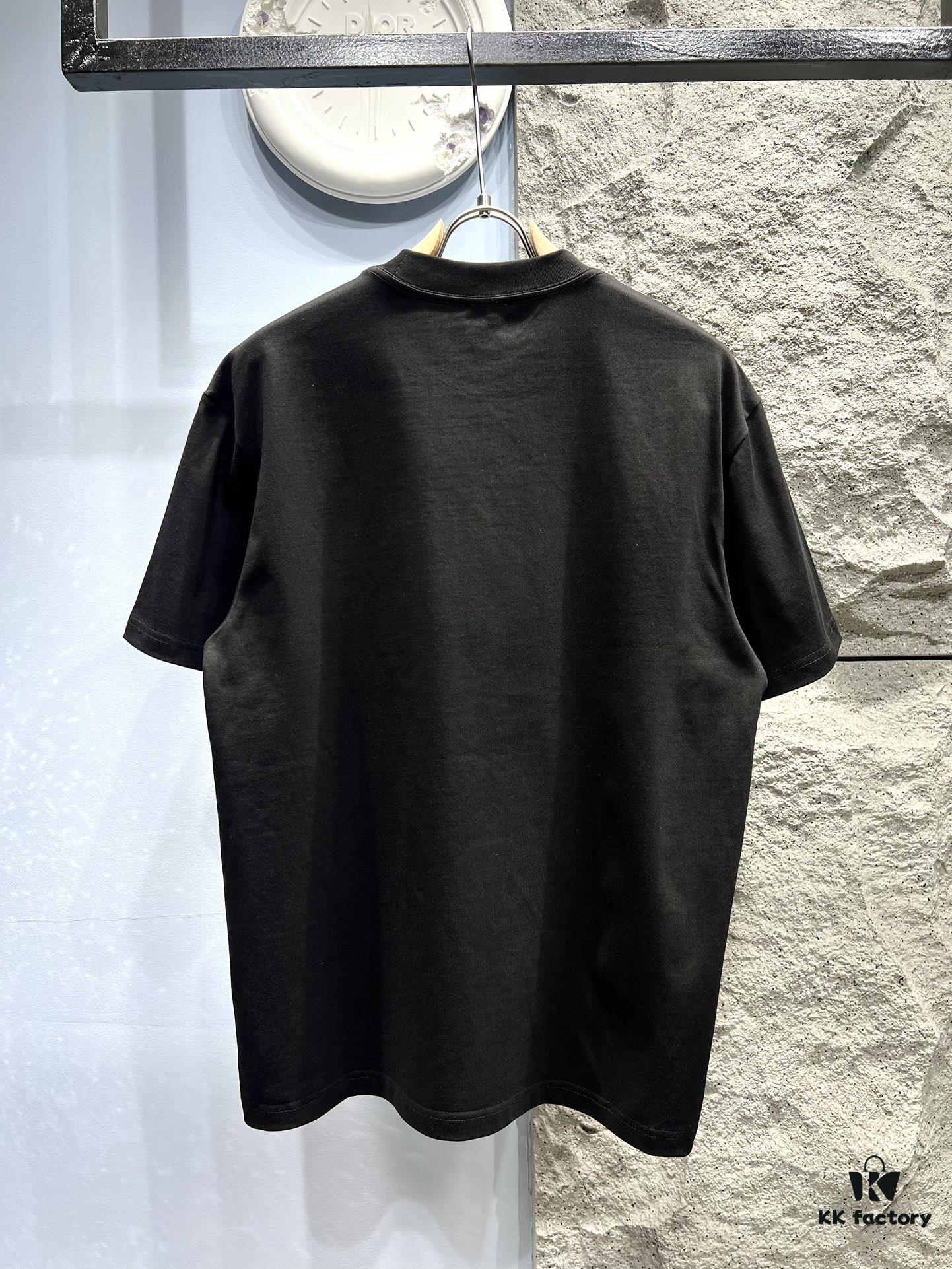 FENDI Fluorescent Logo Print Short Sleeve T-Shirt