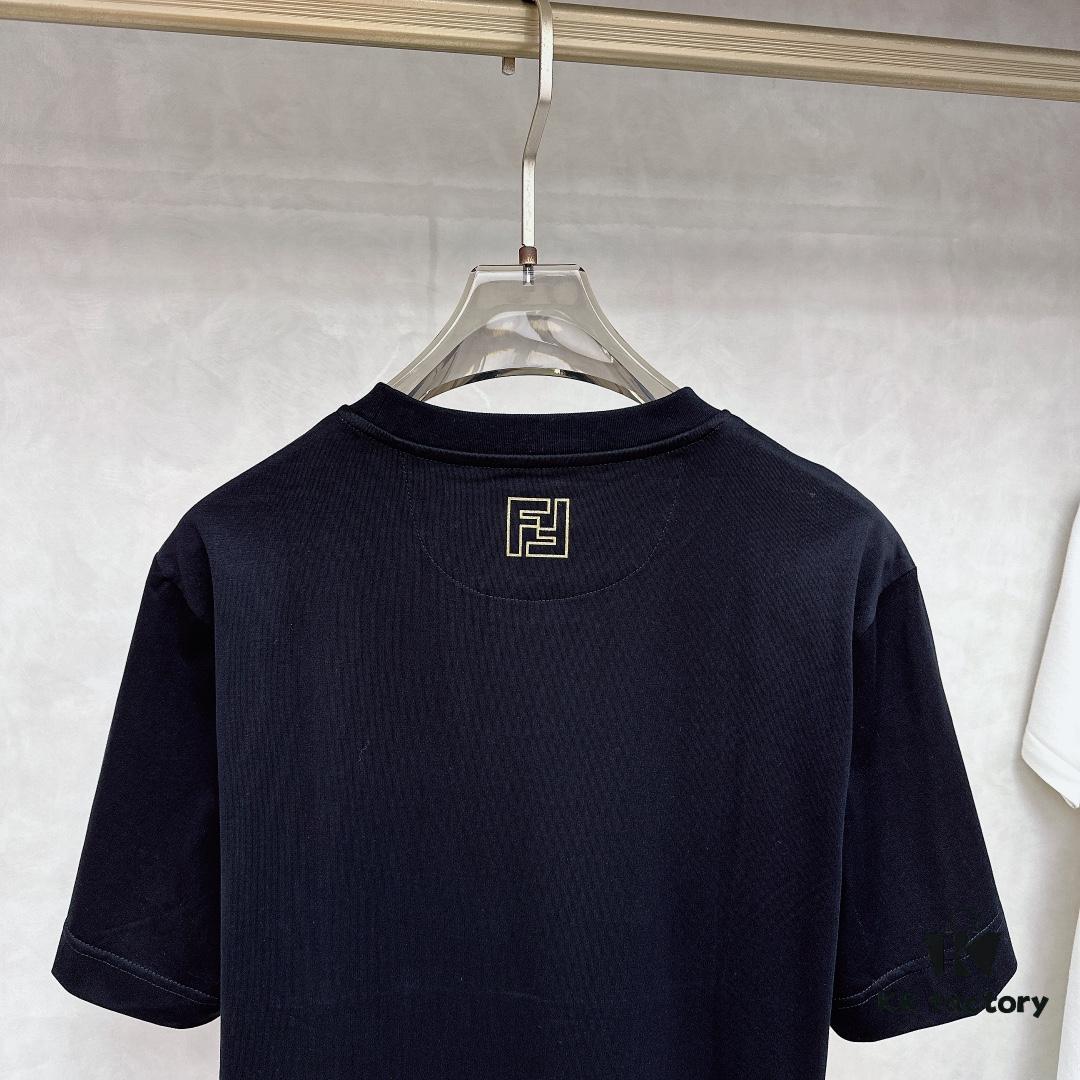 Fendi 2025 SS New Arrival Short Sleeve T-Shirt, Stylish and Minimalist Design