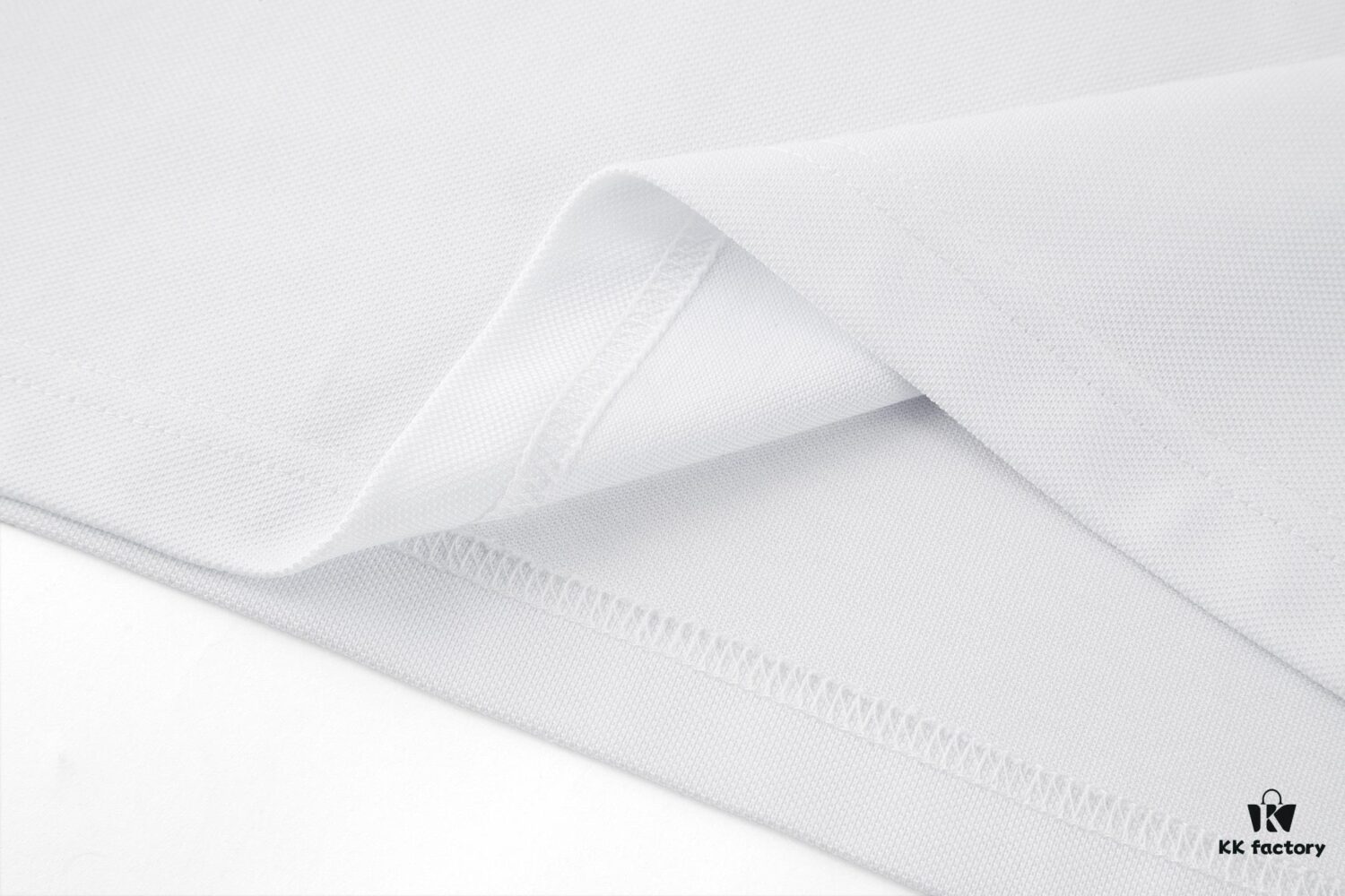 FENDI FF Logo Embossed Knit Polo Shirt with Metal Hardware