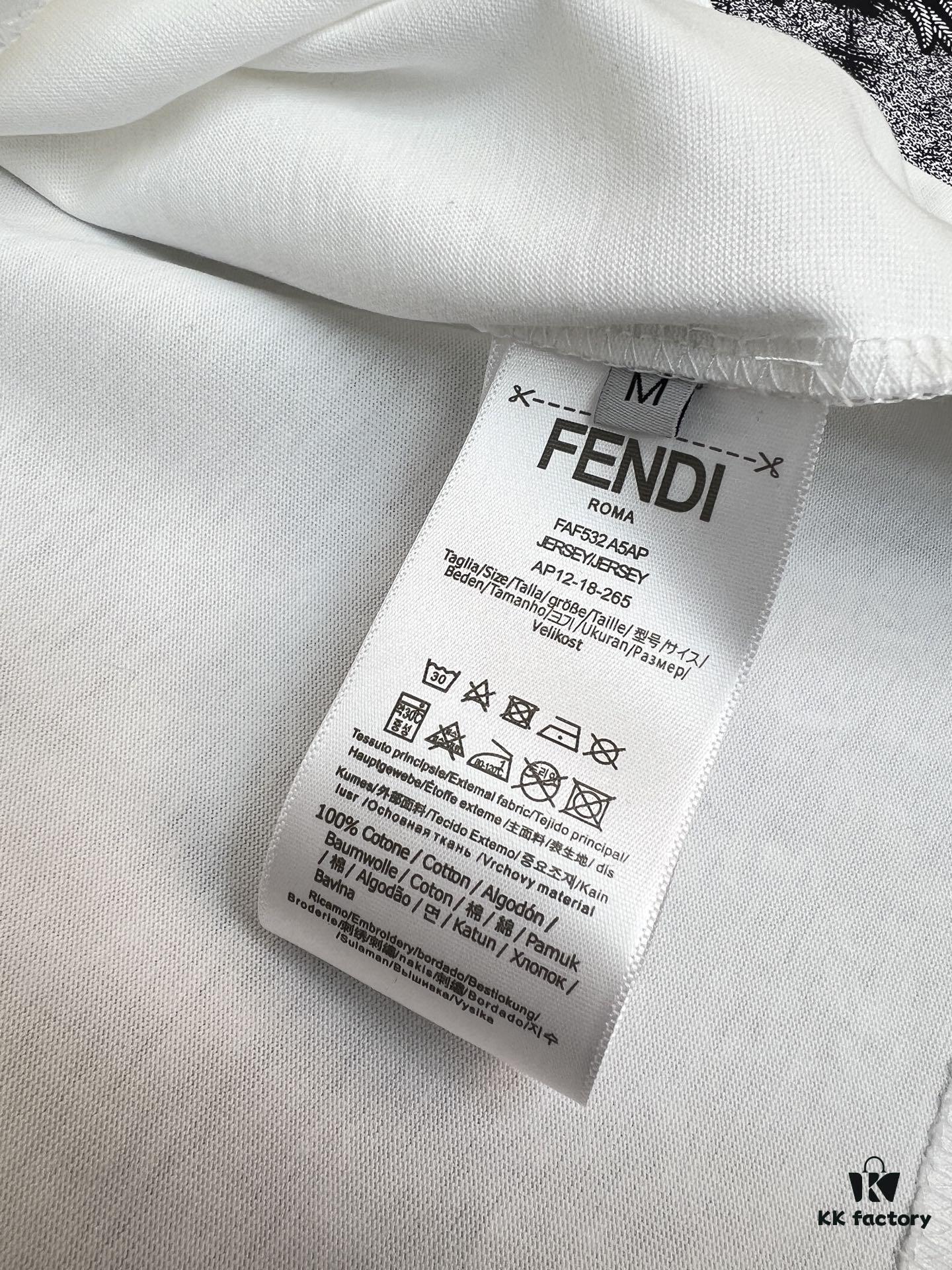 High-Quality FEND 25SS Classic Color T-Shirt New Arrival! This vibrant and youthful design is full of energy, part of the latest seasonal Teddy Bear collection. Crafted with premium 280g 100% cotton fabric for superior softness and comfort. Features high-definition, dimensionally rich printing using advanced thermal transfer technology. Perfectly pairs with jeans, chinos, or shorts, making it a must-have spring-summer staple.