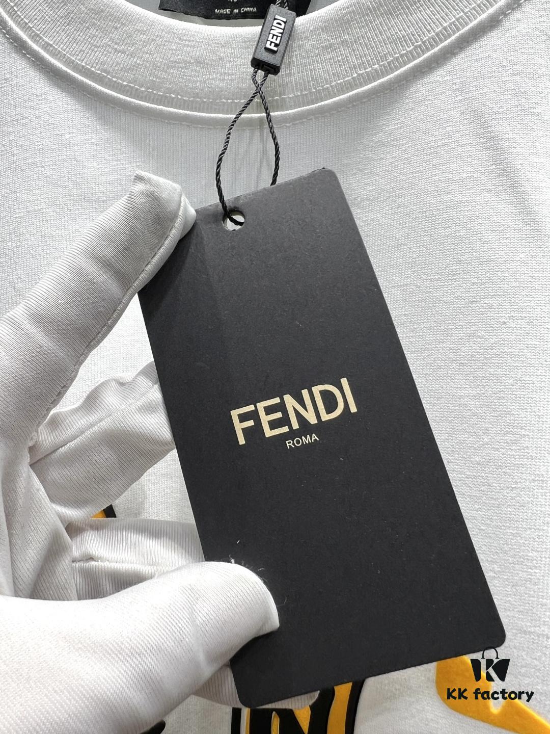 FENDI Rainbow Print Logo Short Sleeve T-Shirt